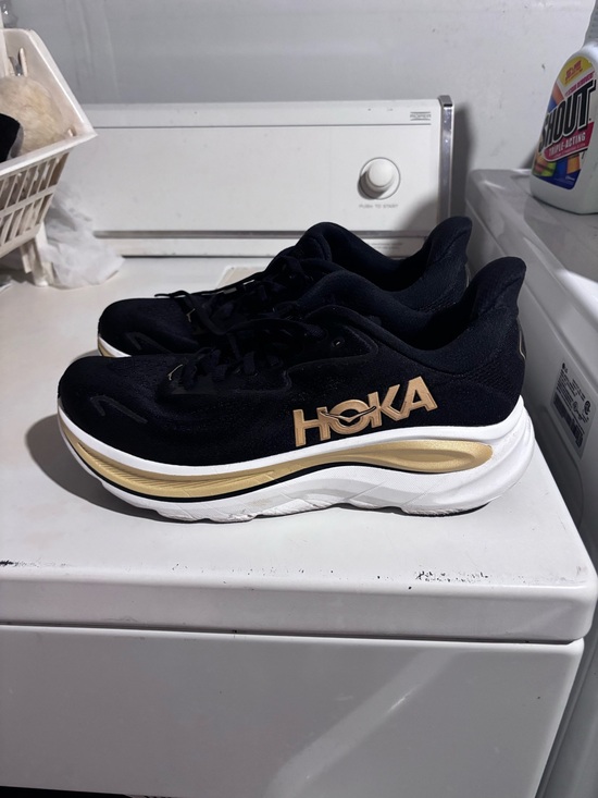 Hoka One One Shoes - Clifton 10 like new